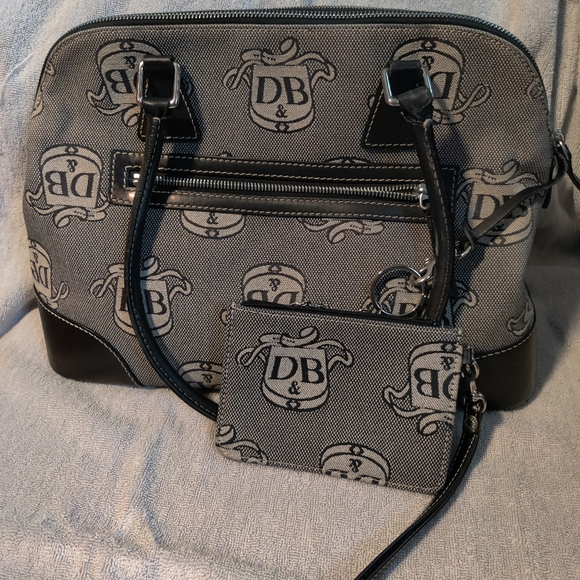 Large Dooney Bourke with coin purse - Picture 2 of 2